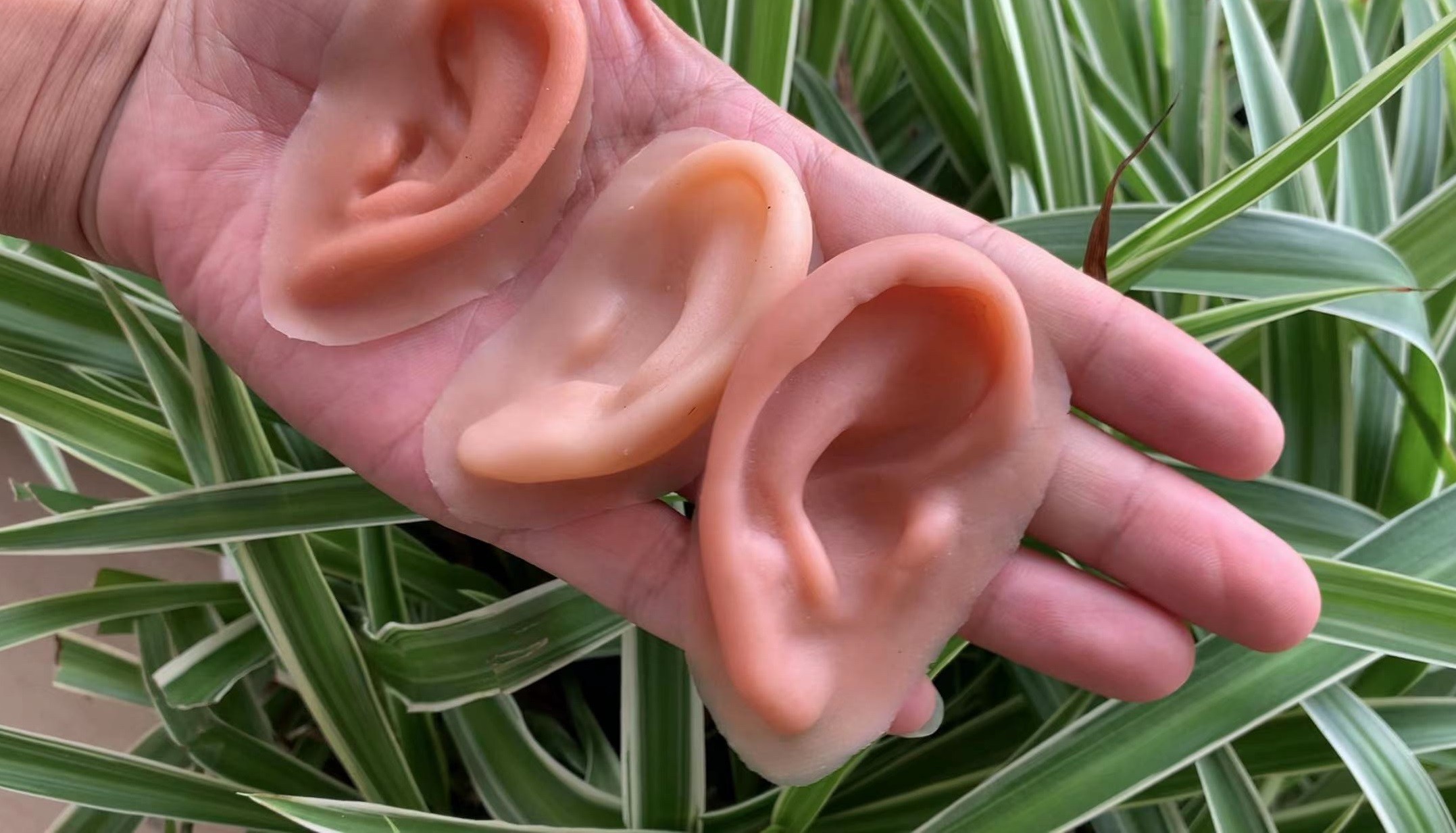 人體硅膠原料什么硬度比較好？