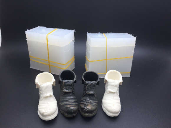 導(dǎo)致模具硅膠產(chǎn)品不耐酸堿不耐老化的原因是什么？